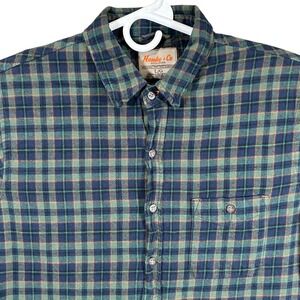 Hawke & Co Outfitter Mens Large Green Navy Plaid Flannel Button Down